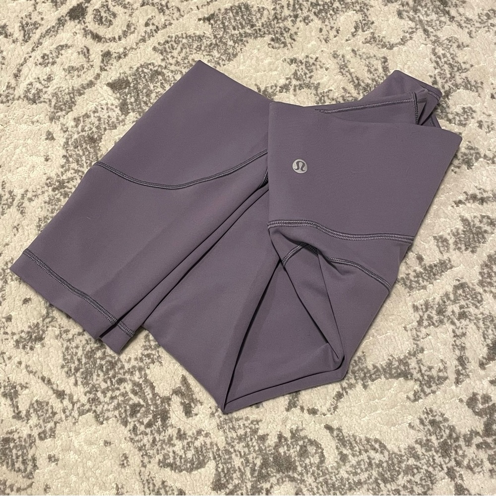 Lululemon 25" Leggings Size 2 in Dusty Purple